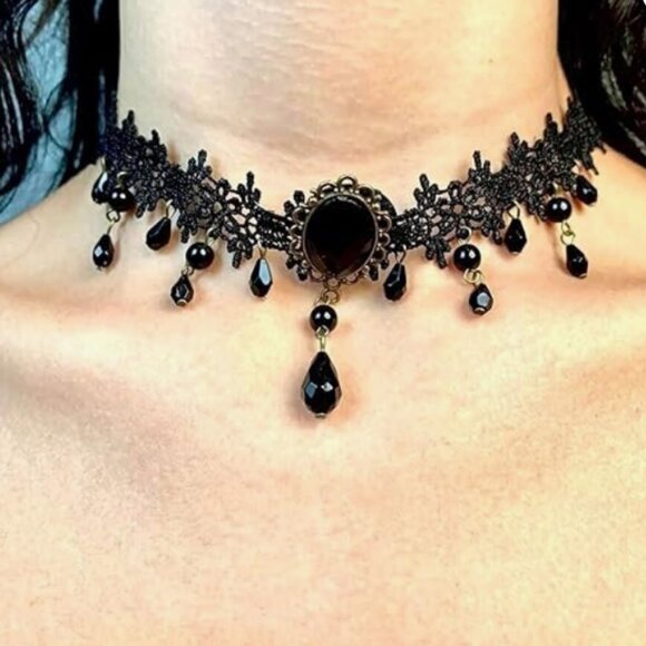 Black Lace Gothic Choker Necklace – Vampire Costume Jewelry - Picture 4 of 7